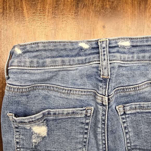 American Eagle "Hi-Rise Shortie" Destructed Distressed Jean Shorts | Size 4 - Picture 7 of 10